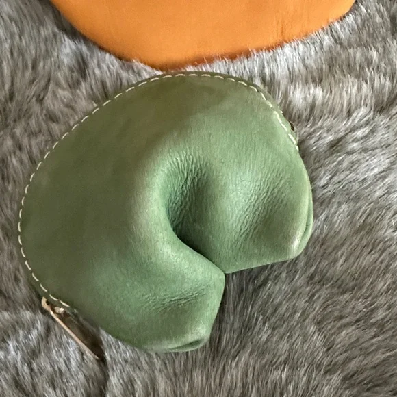 Portland Leather Small Goods & Accessories Fall Bundle! - Picture 4 of 5